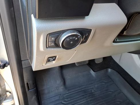 Used 2018 Ford F150 XL w/ Equipment Group 101A Mid image 26