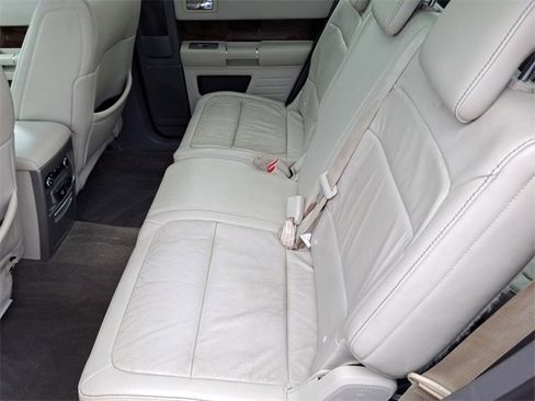 Used 2011 Ford Flex SEL w/ Rapid Spec Order Code image 22