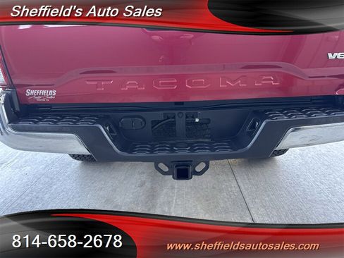 Used 2016 Toyota Tacoma TRD Off-Road w/ Towing Package image 18