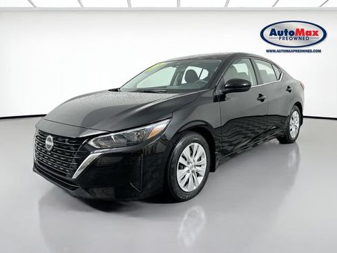 Used 2025 Nissan Sentra S FWD image 4
