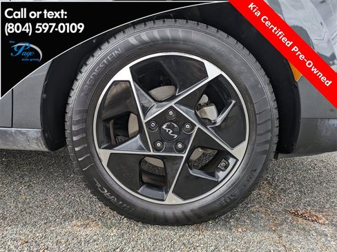 Used 2023 Kia Soul EX image 11