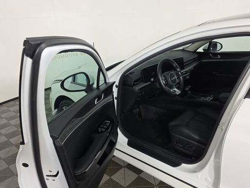 Used 2025 Kia K5 EX image 20
