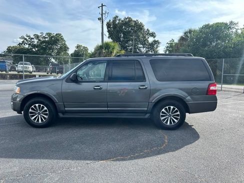 Used 2015 Ford Expedition EL XLT w/ Equipment Group 202A RWD image 2
