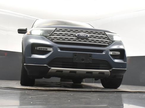 Used 2021 Ford Explorer Limited w/ Equipment Group 301A image 39