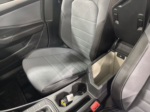 New 2026 Volkswagen Jetta SE image 13