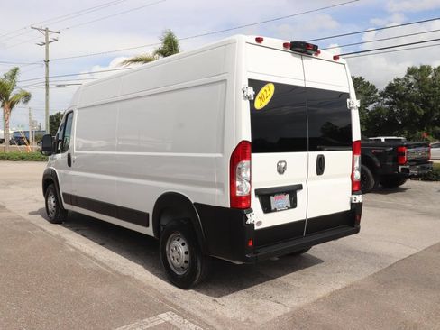 Used 2023 RAM ProMaster 2500 FWD image 8