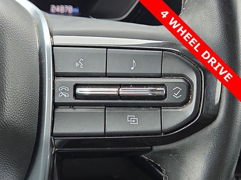 Used 2023 Chevrolet Colorado ZR2 image 22