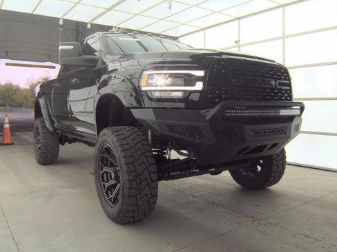 Used 2023 RAM 2500 Big Horn w/ Level B Equipment Group AWD/4WD image 5