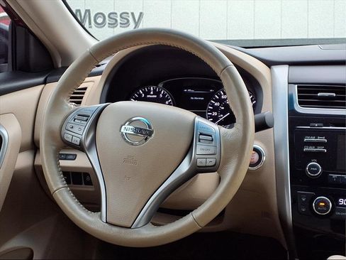 Used 2013 Nissan Altima 2.5 SL image 19