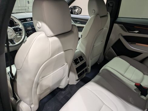 New 2026 Jaguar F-PACE R-Dynamic S AWD/4WD image 12