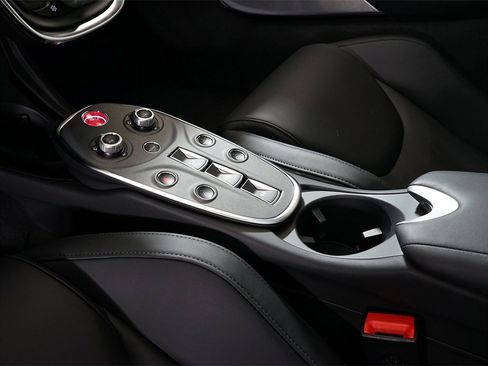 New 2025 McLaren GTS image 22