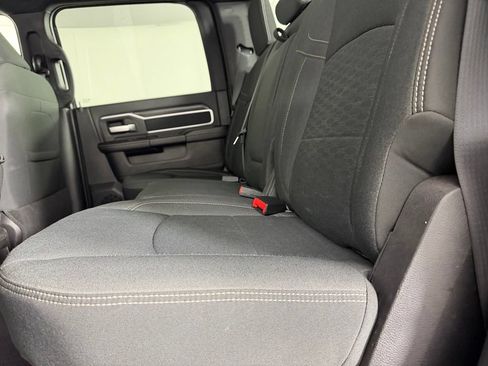 Certified 2025 RAM 2500 Big Horn AWD/4WD image 25