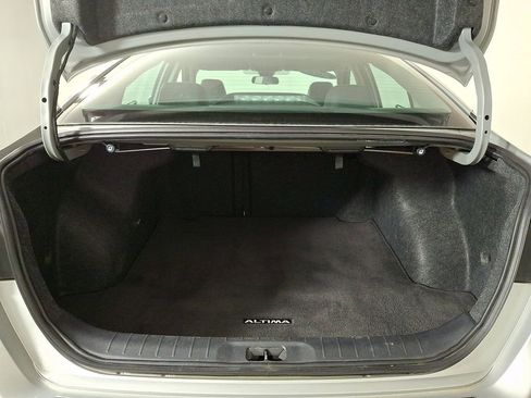 Used 2023 Nissan Altima 2.5 SL AWD/4WD image 28