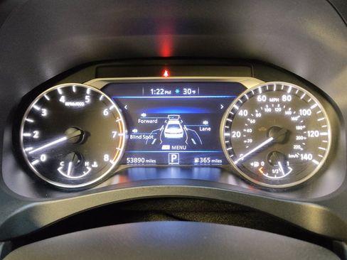 Used 2024 Nissan Altima 2.5 SV image 23