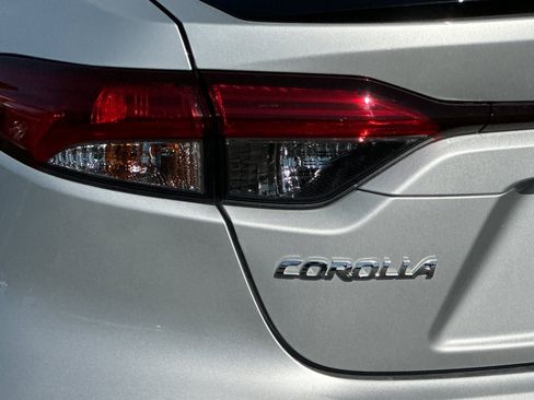 Certified 2026 Toyota Corolla XSE FWD image 24