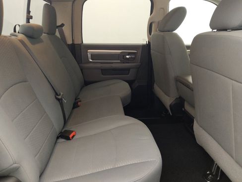 Used 2019 RAM 1500 Classic SLT RWD image 19