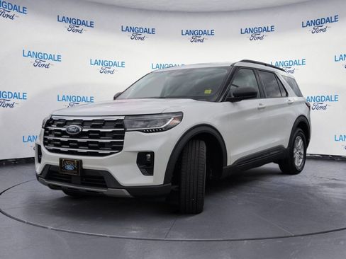 New 2026 Ford Explorer Active image 11