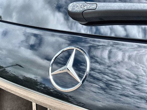 Used 2024 Mercedes-Benz GLE 450 4MATIC image 17