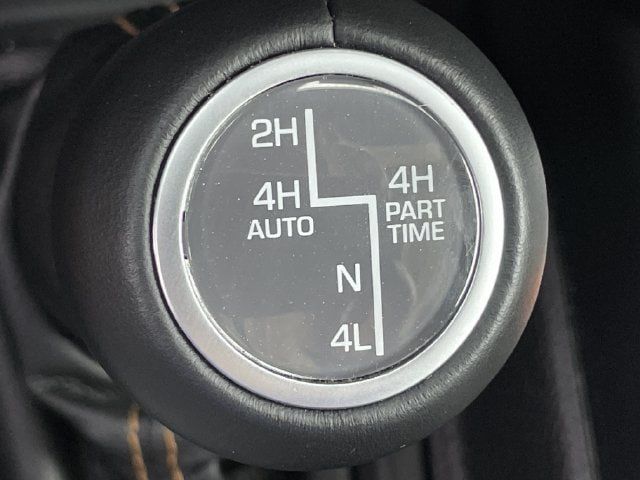 Used 2022 Jeep Wrangler Unlimited Sahara AWD/4WD image 22