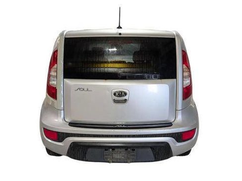 Used 2012 Kia Soul FWD image 4