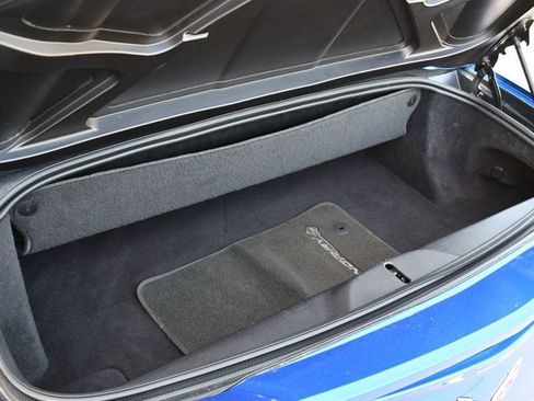Used 2014 Chevrolet Corvette Stingray Convertible w/ 3LT Preferred Equipment Group RWD image 15