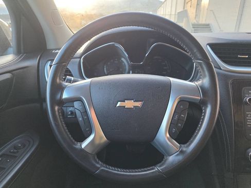 Used 2016 Chevrolet Traverse LT image 5