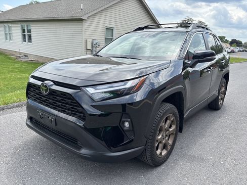 Certified 2025 Toyota RAV4 Woodland Edition AWD/4WD image 12