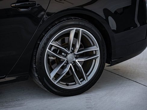 Used 2017 Audi A8 L 3.0T w/ Executive Package image 6