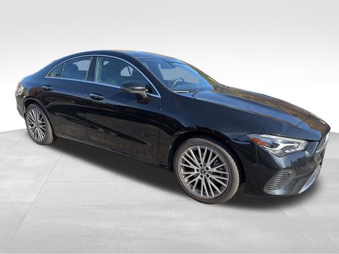 Used 2025 Mercedes-Benz CLA 250 image 5