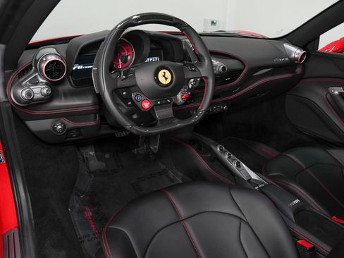 Used 2022 Ferrari F8 Tributo RWD image 10