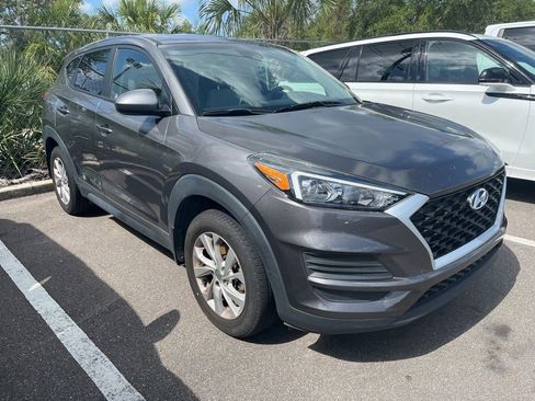 Used 2020 Hyundai Tucson SE FWD image 2