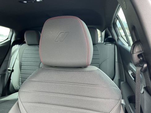 Used 2024 Dodge Hornet GT AWD/4WD image 11