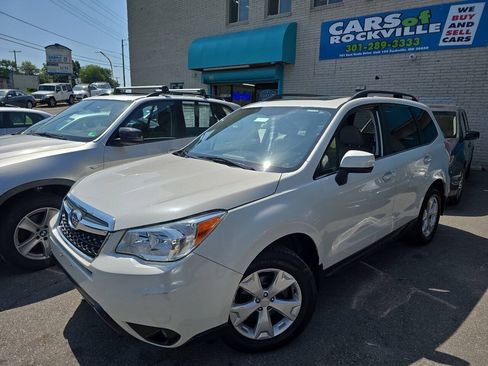 Used 2016 Subaru Forester 2.5i Limited AWD/4WD image 3