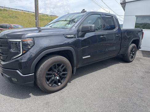 Used 2023 GMC Sierra 1500 Elevation AWD/4WD image 7
