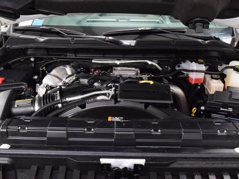 Used 2023 GMC Sierra 2500 AT4 w/ AT4 Premium Plus Package image 32