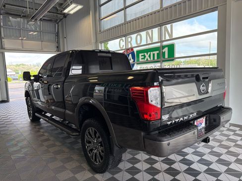 Used 2016 Nissan Titan Platinum Reserve AWD/4WD image 4