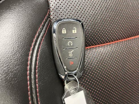 Used 2019 Chevrolet Blazer RS AWD/4WD image 31