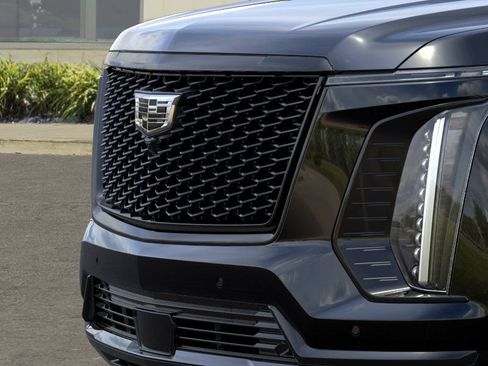 New 2026 Cadillac Escalade Platinum Sport w/ LPO, ONYX Package AWD/4WD image 13
