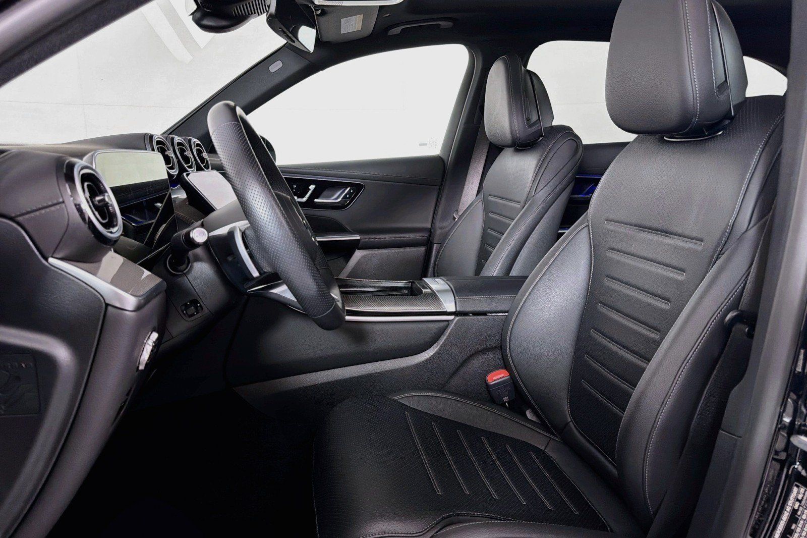 Used 2026 Mercedes-Benz GLC 300 image 18