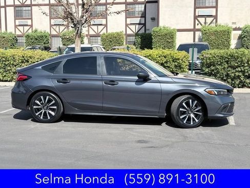 Certified 2024 Honda Civic EX-L image 4