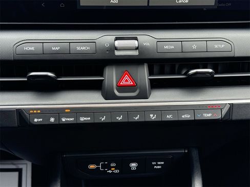 New 2025 Kia K4 LXS image 16