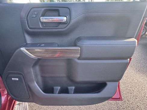 Used 2019 Chevrolet Silverado 1500 RST w/ All-Star Edition image 9