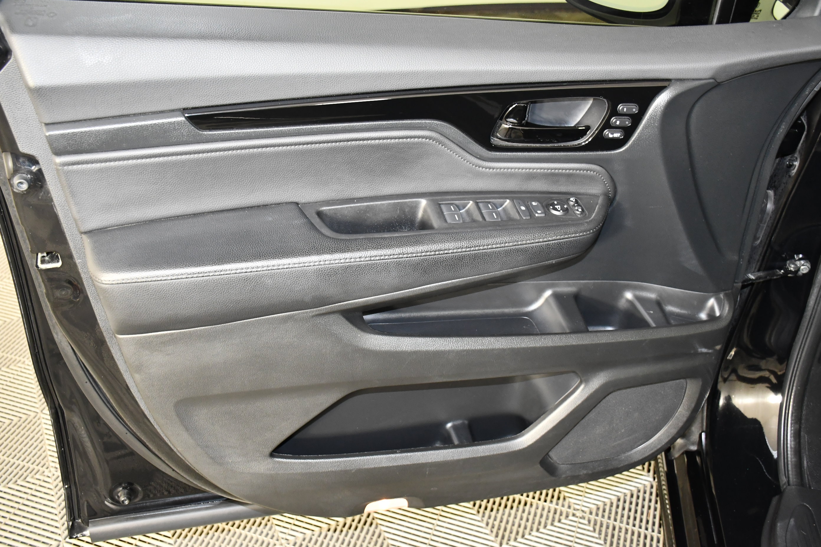 Certified 2022 Honda Odyssey Elite image 24