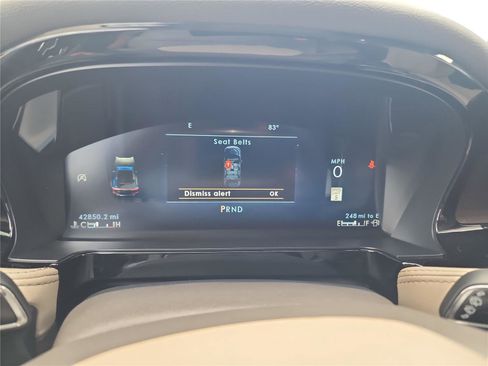 Used 2023 Lincoln Corsair Reserve image 28