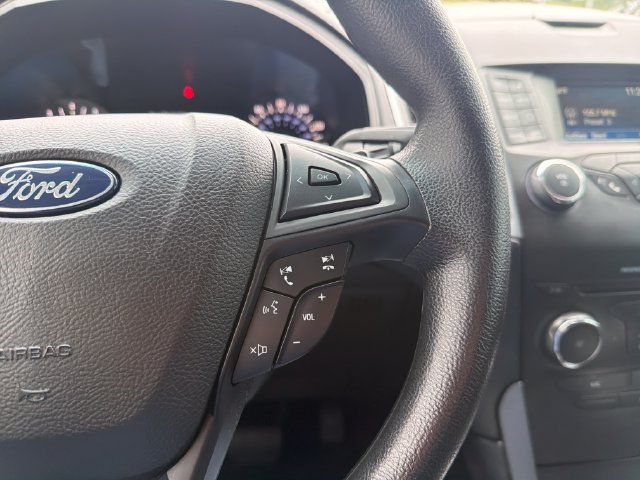 Used 2018 Ford Edge SE AWD/4WD image 15