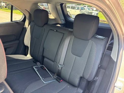 Used 2011 Chevrolet Equinox LT w/ Driver Convenience Package FWD image 11
