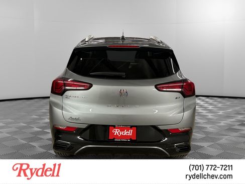 Used 2024 Buick Encore GX Sport Touring AWD/4WD image 4