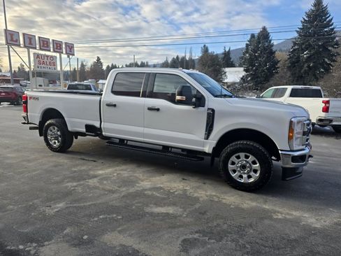 Used 2023 Ford F350 XLT w/ 360-Degree Camera Package image 3