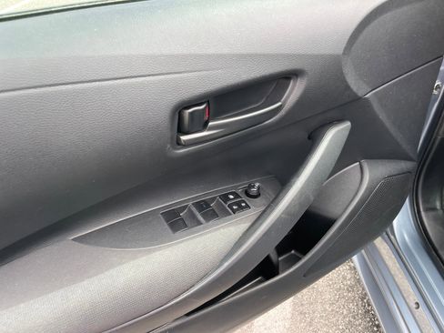 Used 2024 Toyota Corolla LE image 12