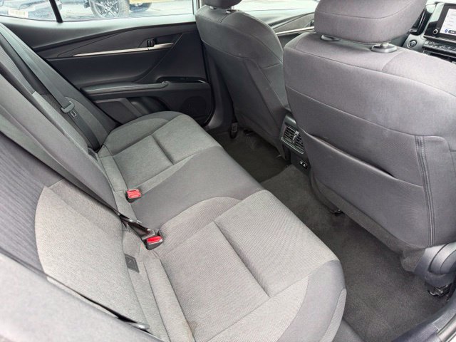 Used 2025 Toyota Camry LE FWD image 38